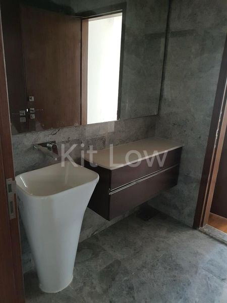 3 Bed Condo for Sale in  Bijou - Image 8